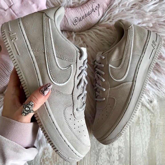 NWT Nike Air Force 1 Suede Rare - Picture 2 of 8